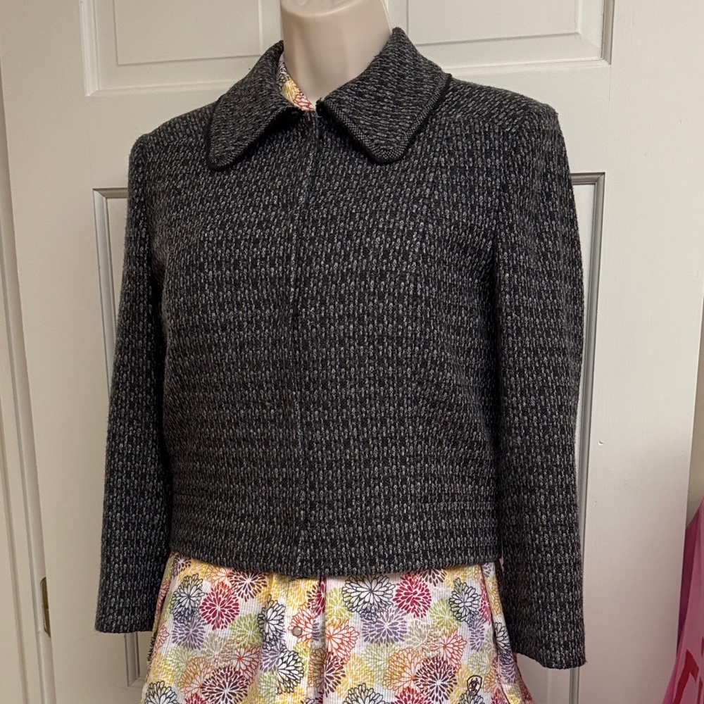 Tahari Black and Gray Textured Blazer